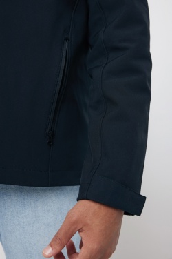Logotrade liikelahjat mainoslahjat tuotekuva: Iqoniq Makalu miesten softshell takki R-polyesteristä